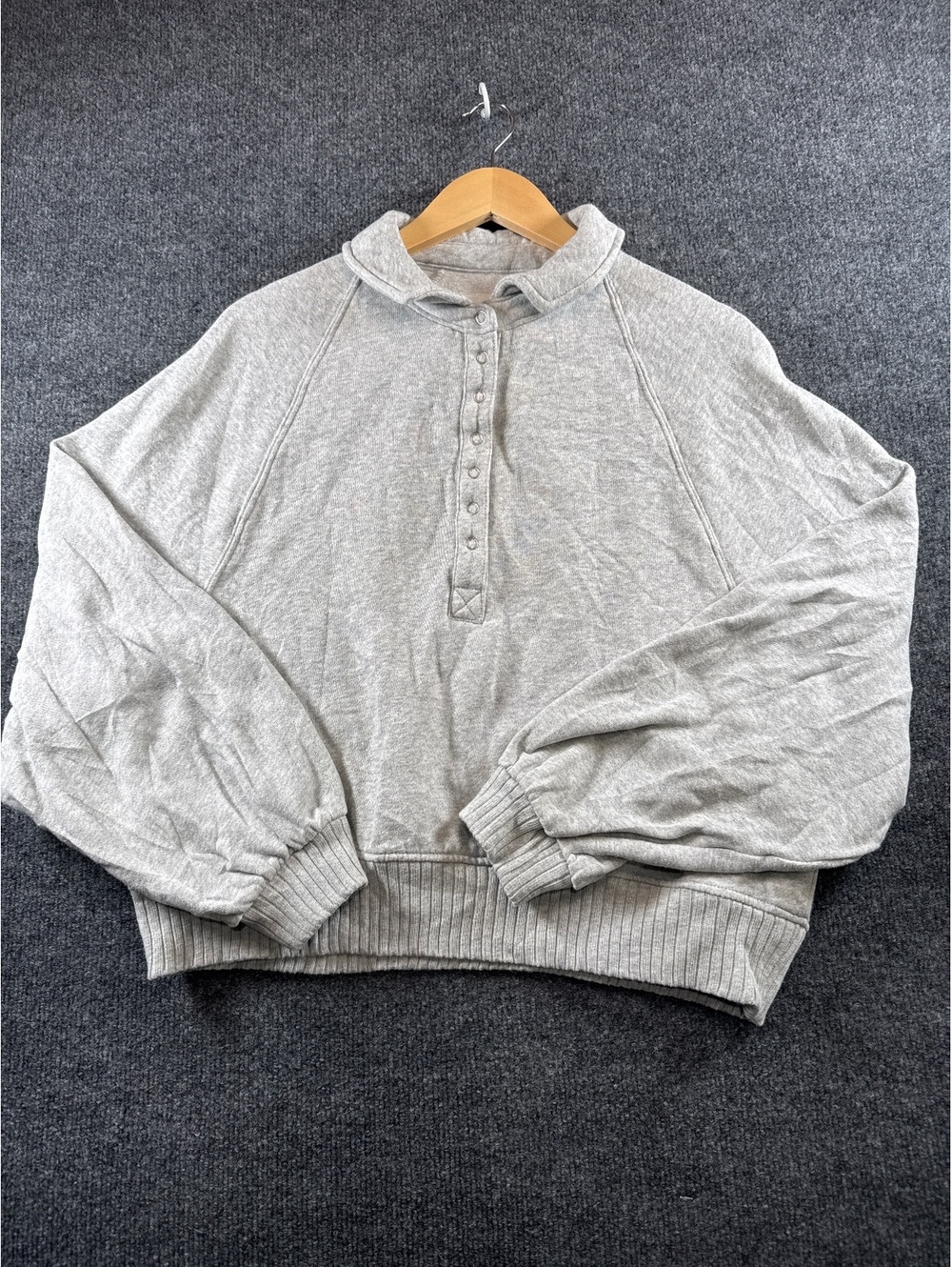 Aerie Love This Moment Pullover Womens S Gray Snap Henley Oversized Sweatshirt
